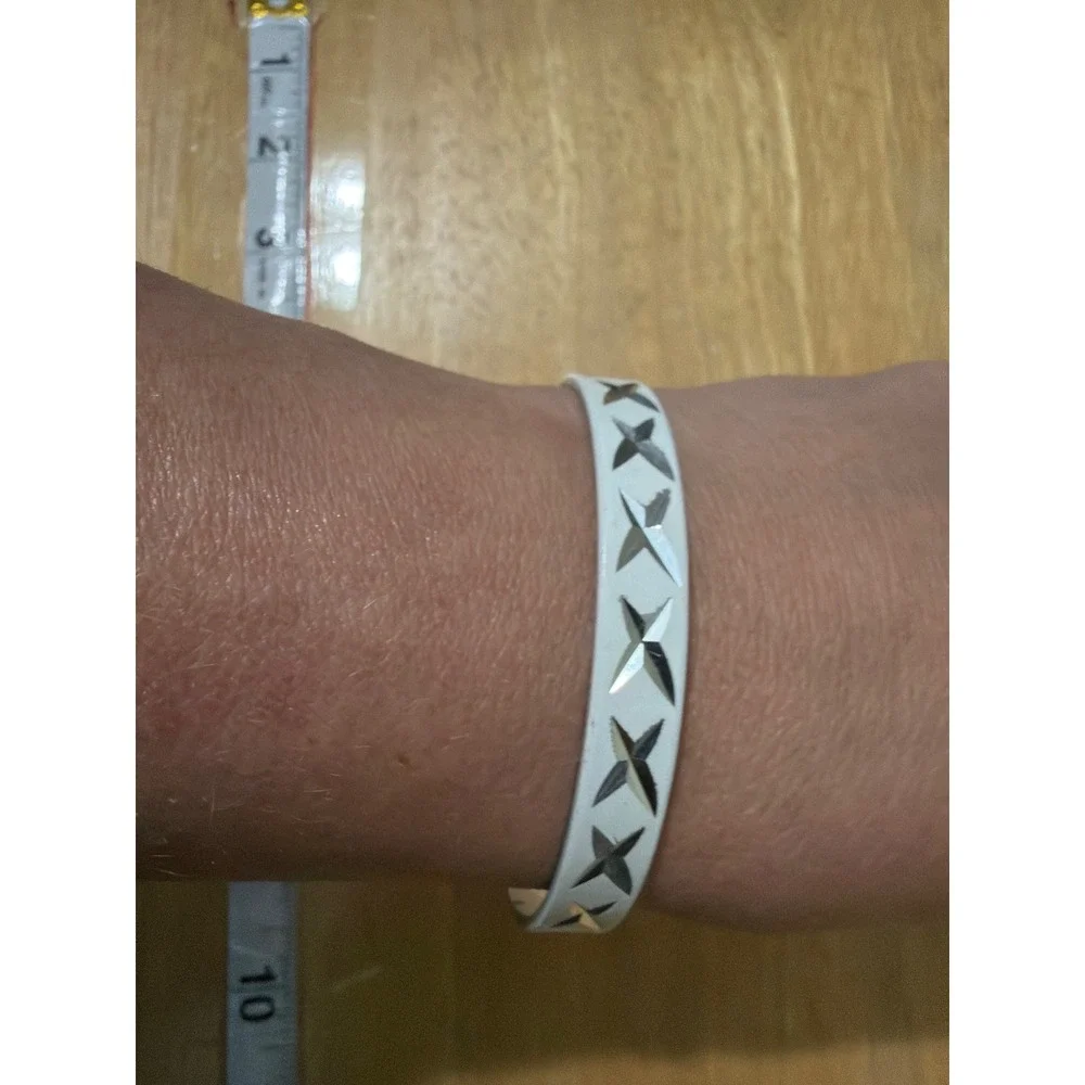 Vintage Style  White Enamel Star Bangle Bracelet‎ Silver Tone Geometric Retro